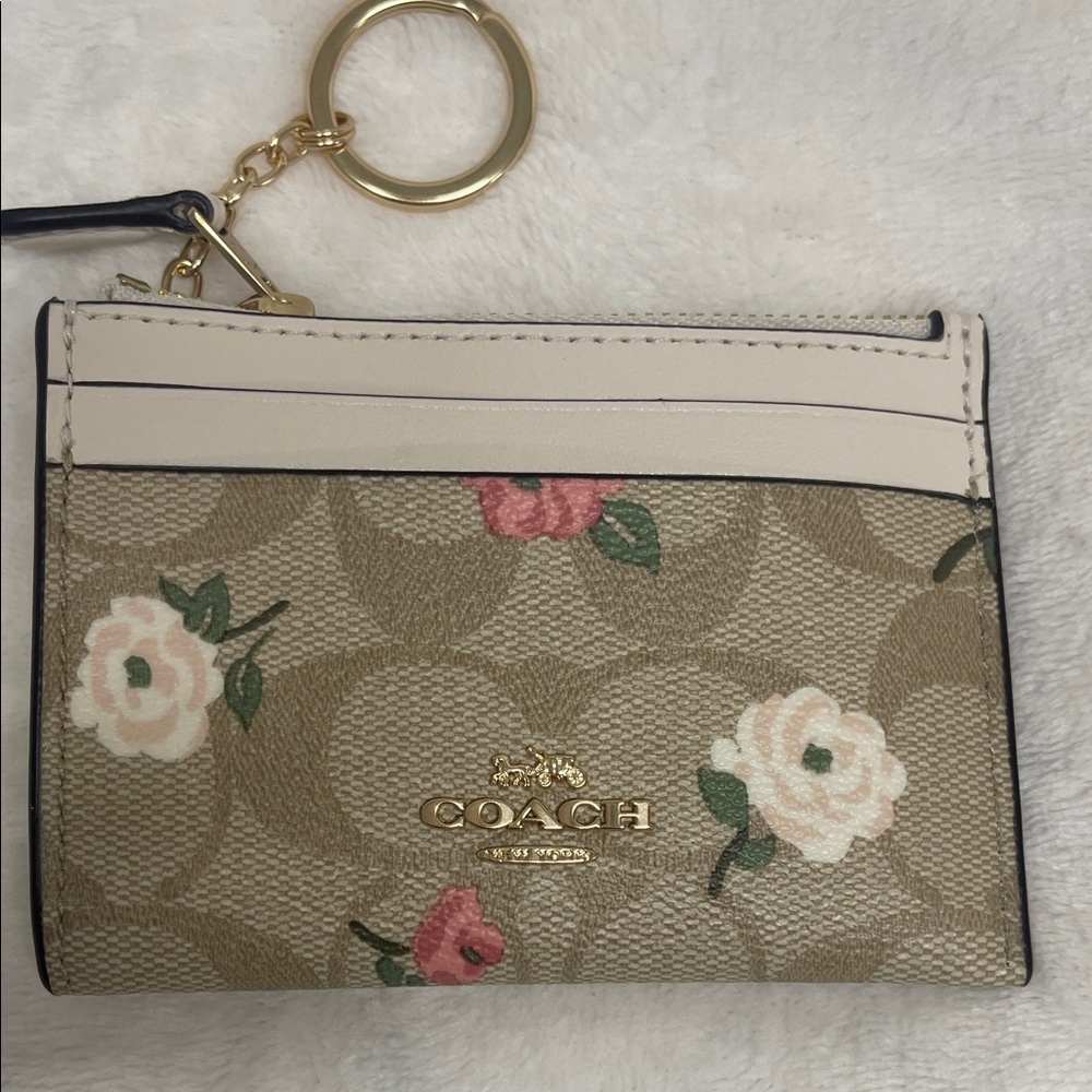 NWOT Coach Floral Beige and Pink Card Holder